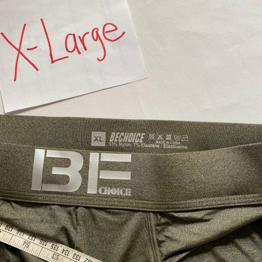 Men's Briefs: Fits a Large. - Picture 4 of 5